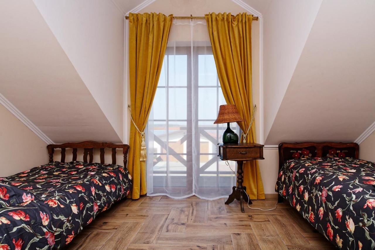Czapla Stare Sady Bed and Breakfast Mikołajki Buitenkant foto