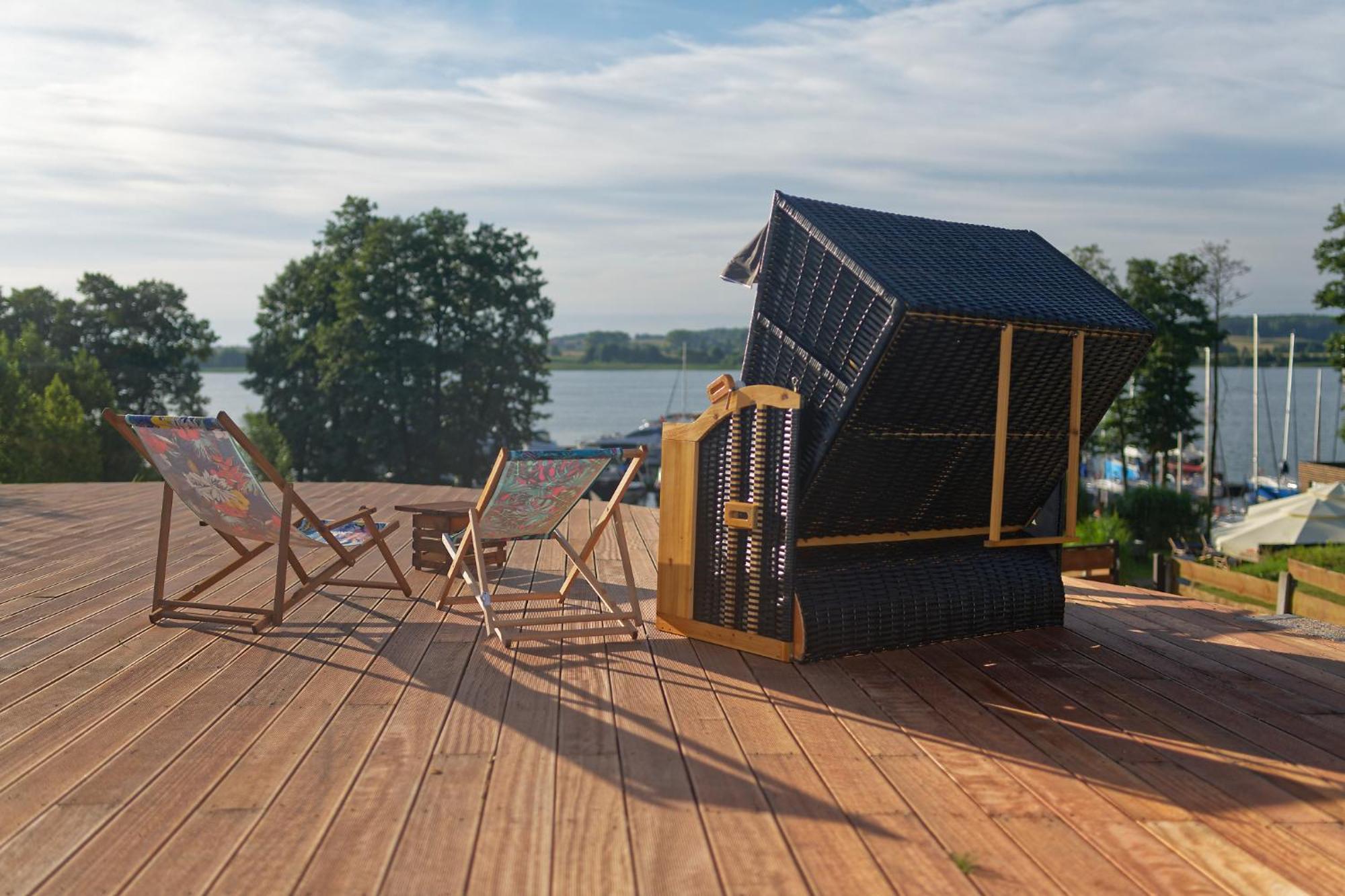 Czapla Stare Sady Bed and Breakfast Mikołajki Buitenkant foto